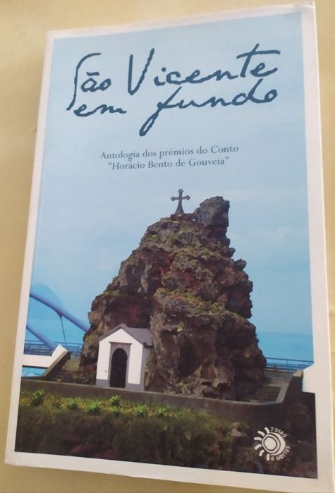 Livro São Vicente em fundo