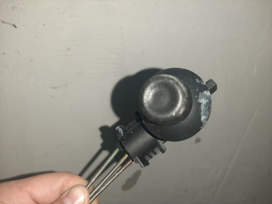 Праве дзеркало Volkswagen Golf 4  з ручним регулюванням (механічні)