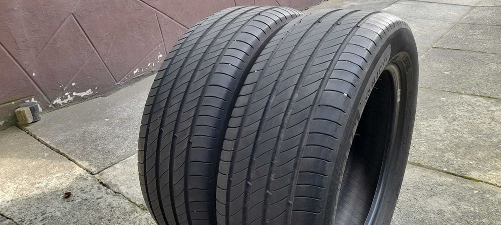 Opony letnie  Michelin  215/55 R17 V     94V