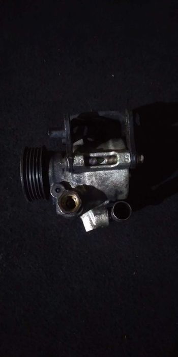 Bomba Direcção Assistida Ford Mondeo Ii (Bap)