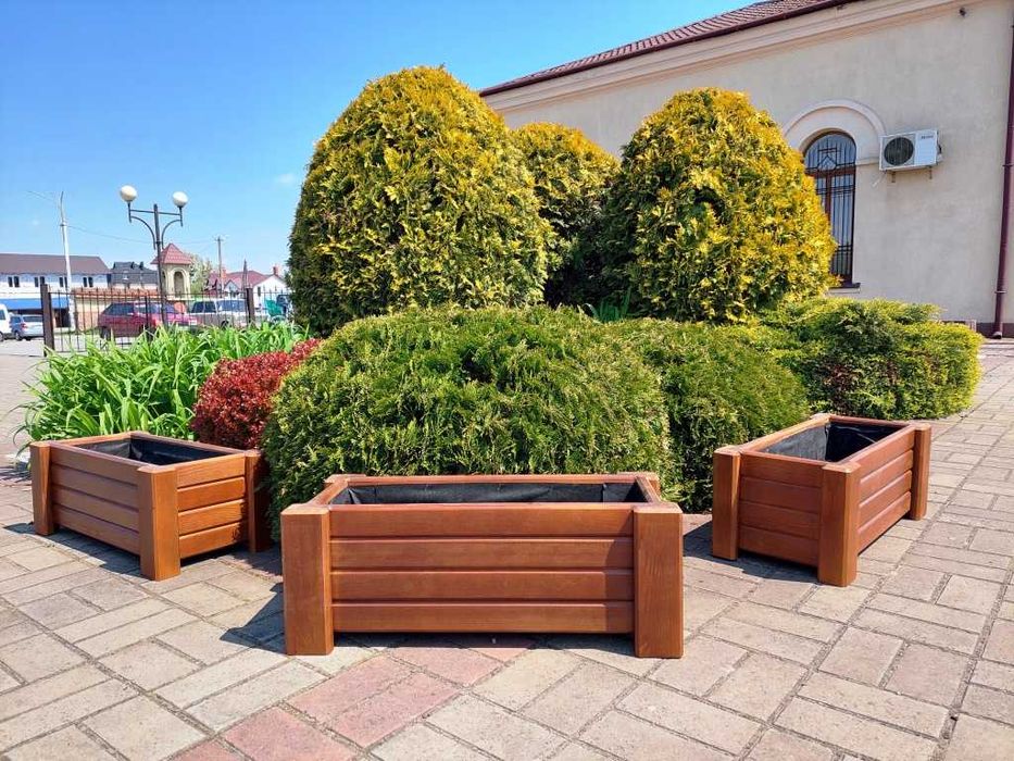 Вазони для літних терас Millenium Садові вазони Millenium