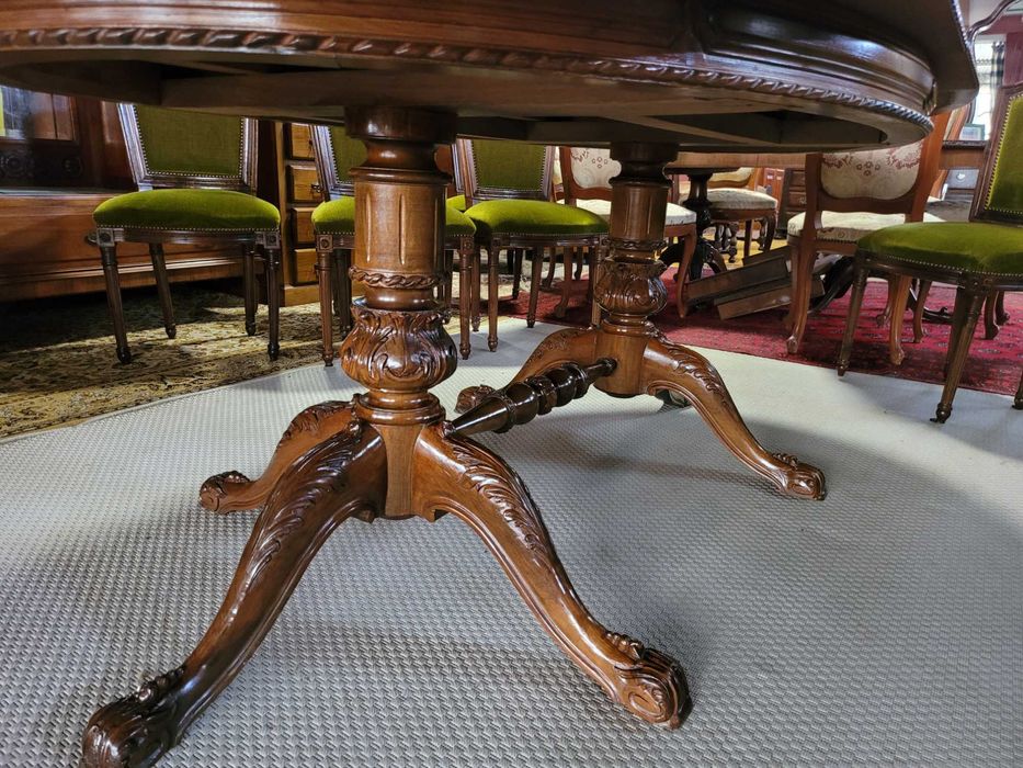 Antique Living Room Table, Extendable – Excellent Condition and Quality64584264466433123