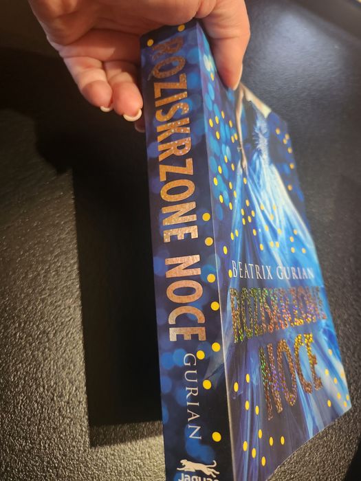 Książka - Roziskrzone Noce