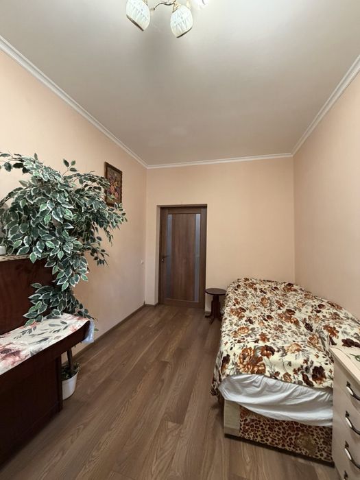 Продаж квартири  в парковій зоні
