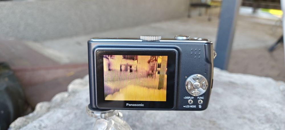 Panasonic Lumix DMC-TZ2