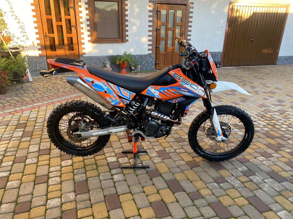 Geon Dakar TwinCam 250