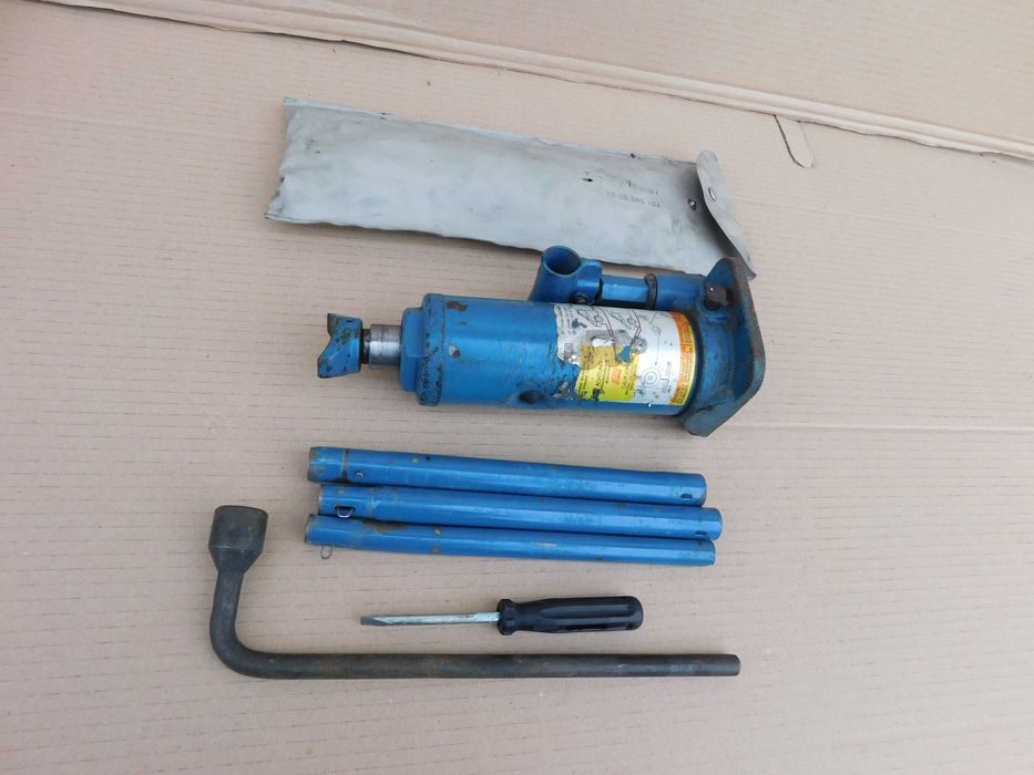 Mercedes Sprinter VW LT lewarek podnośnik samochodowy +klucze komplet