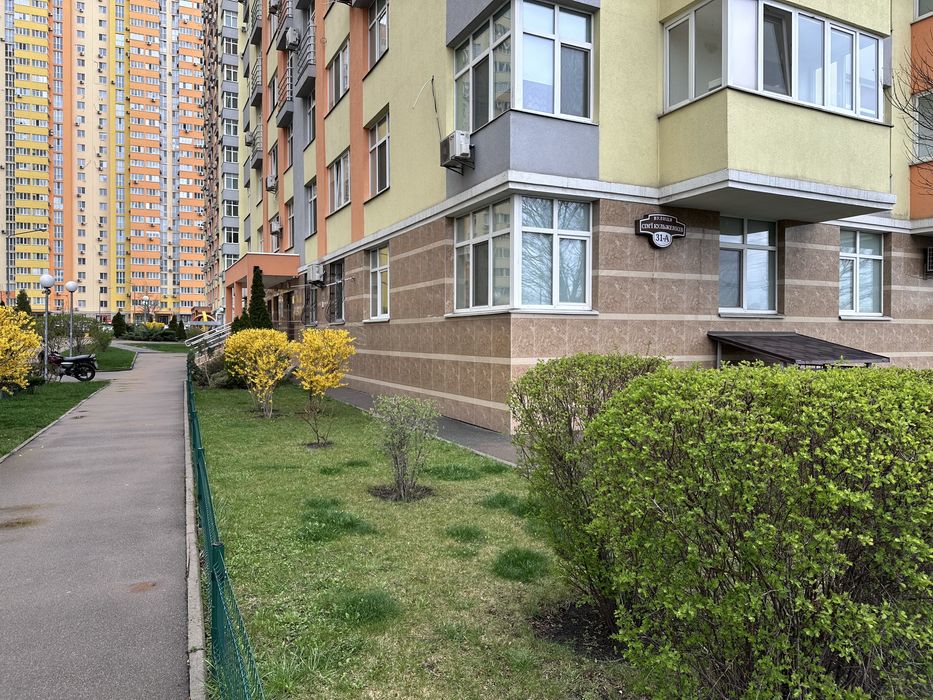 Продаж 3-кімнатної квартири, вул. Кульженка 31А, ЖК Яскравий