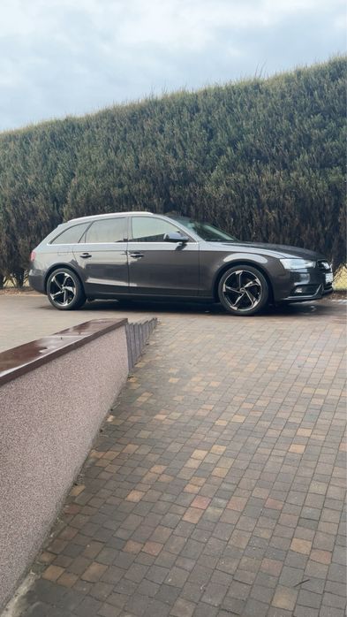 Audi A4 B8 2.0 TDI