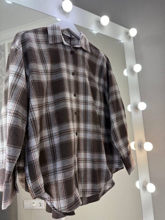 Сорочка в клітинку, трендова