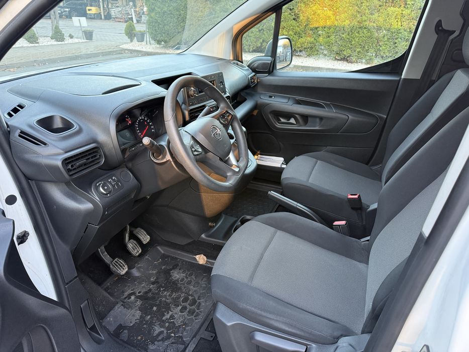 Opel Combo 1.6 cdti  100 km   VAT -1