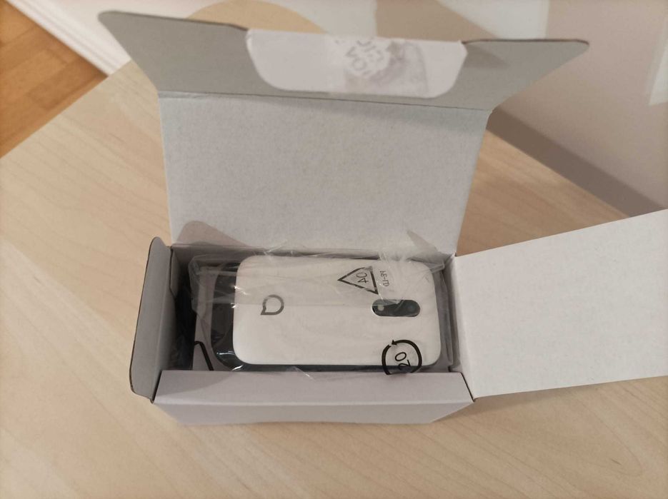 Telemóvel TCL Alcatel 2057D (2.4'' - Branco) - NOVO