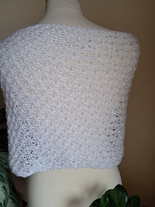 Etola do sukni ślubnej.