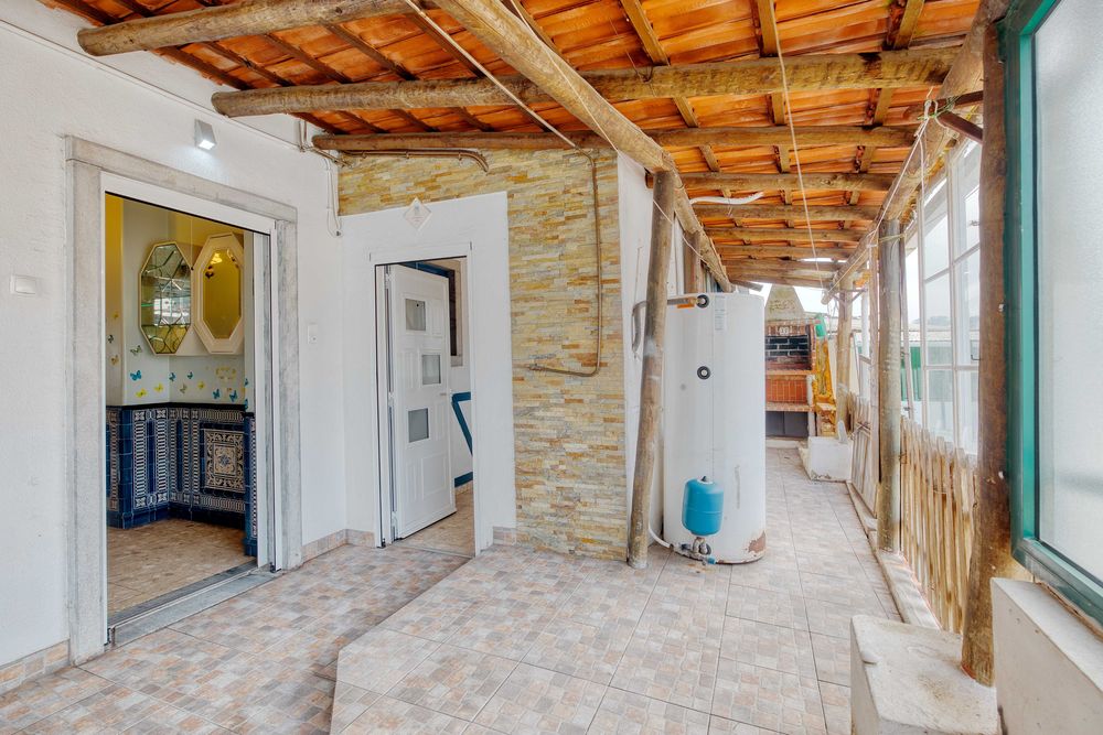 Apartamento Moradia T4 + Sótão Loures