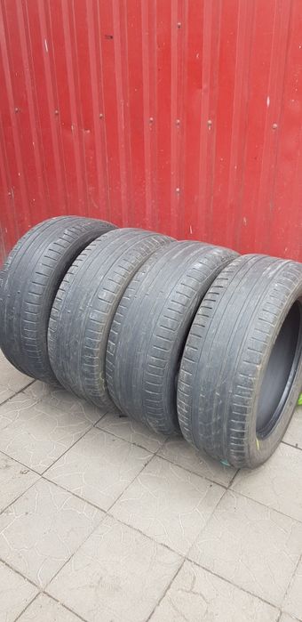 Продам літню резину 255/55/19