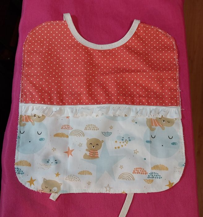 Baby Bibs in Various Patterns431065826151649286