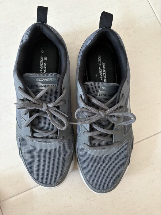 Ténis Skechers 41