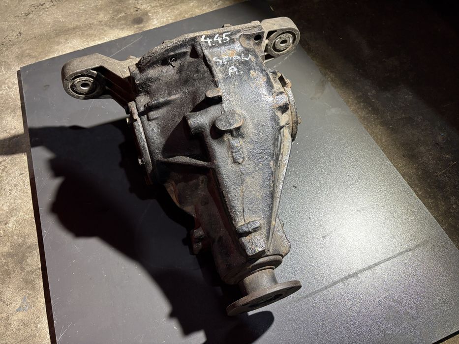 Dyferencjał BMW E36 4.45 duża głowa spaw 323i 325i 328i coupe cabrio
