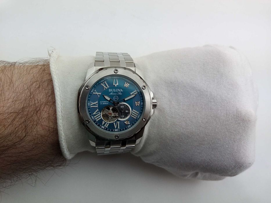 Часы с бриллиантовыми метками BULOVA 98D184 механика, автоподзавод