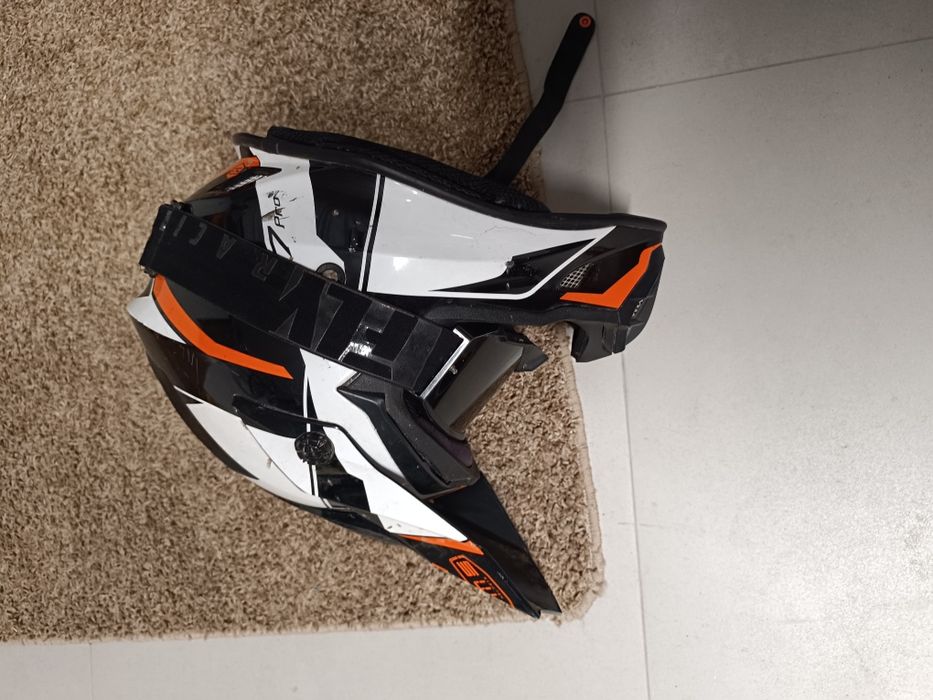Capacete de enduro