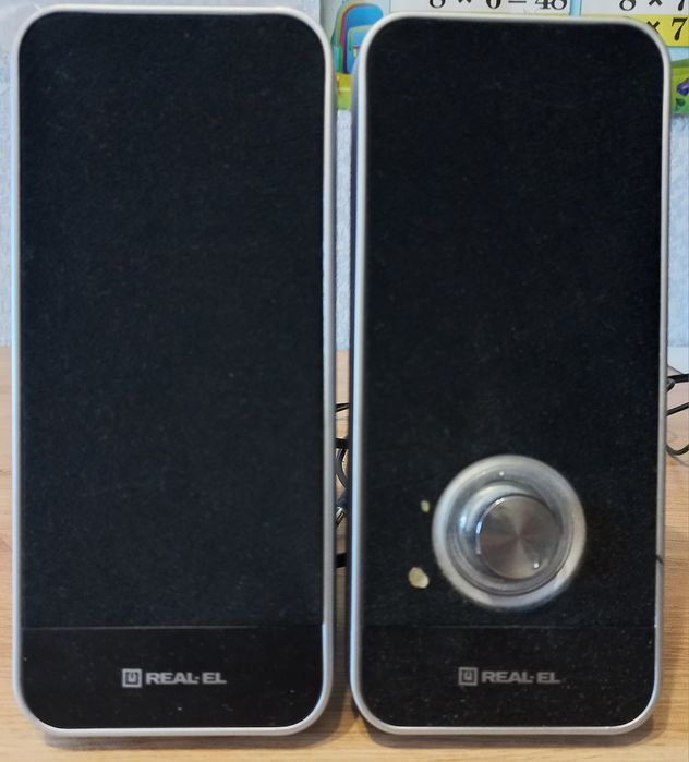 Системний блок + монітор та колонки