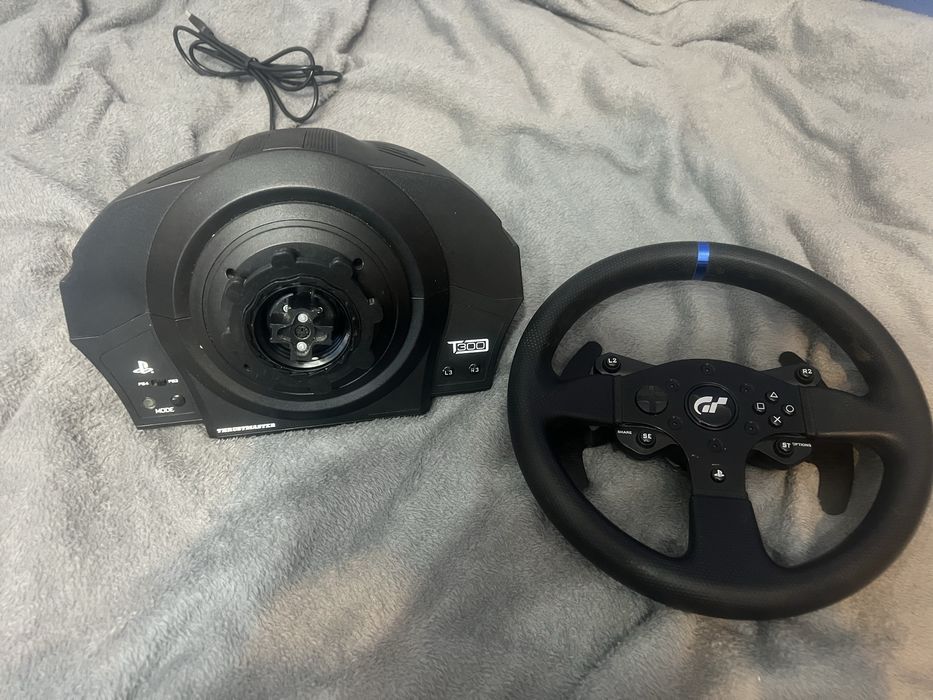 Thrustmaster T300RS