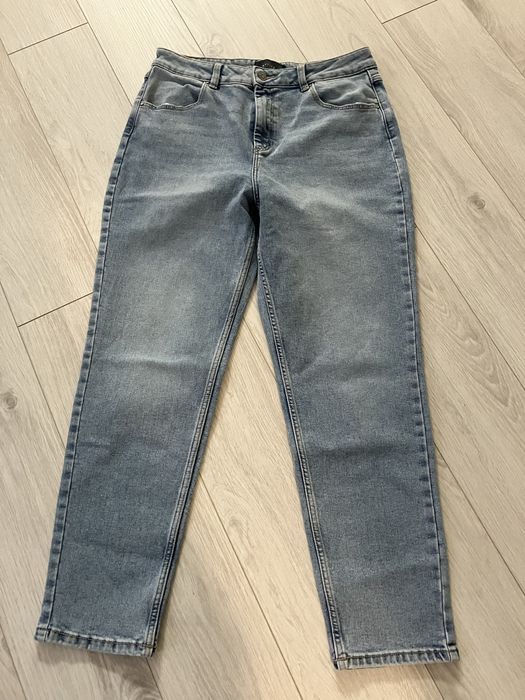 Dżinsy damskie Mom Fit Mohito r.40 nowe
