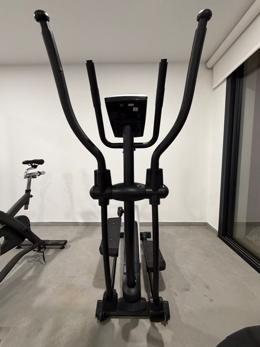 Elíptica Striale – 100 €