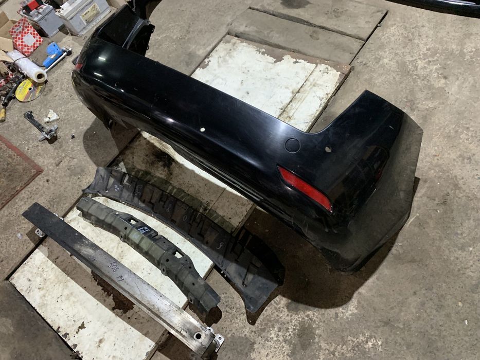 Бампер Peugeot 508 SW Пежо 508 СВ задній бампер оригінал під парктрон.