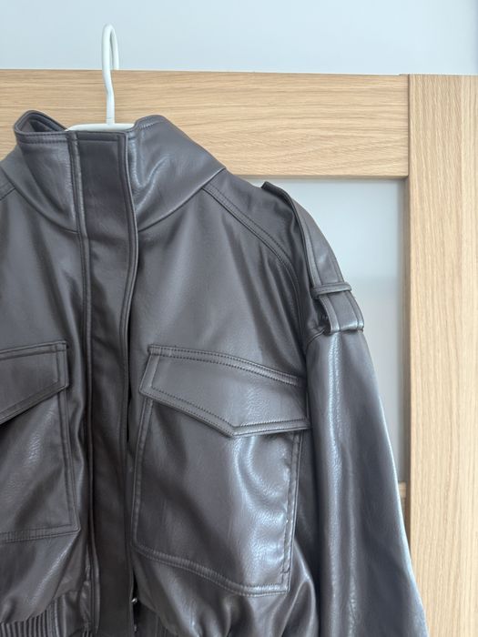 Czekoladowa kurtka bomberka zara boho biker