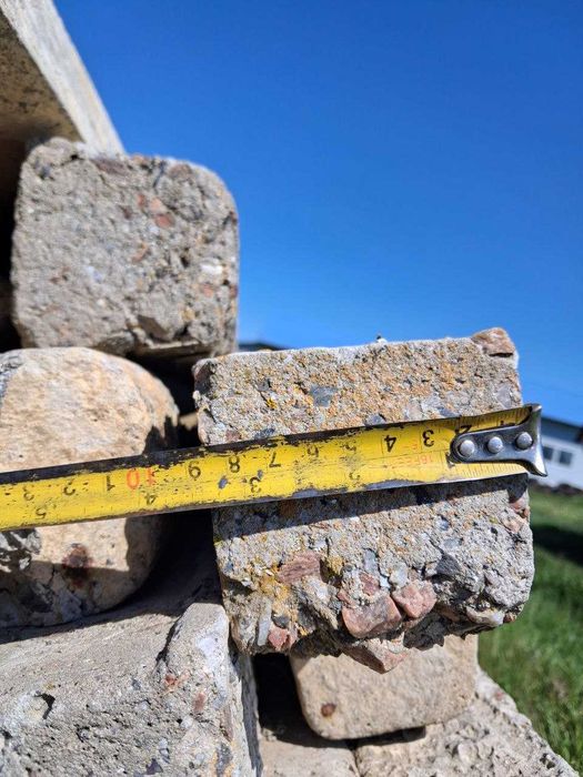 Стовпчики слупи для огорожі паркан з сітки стовпи забор