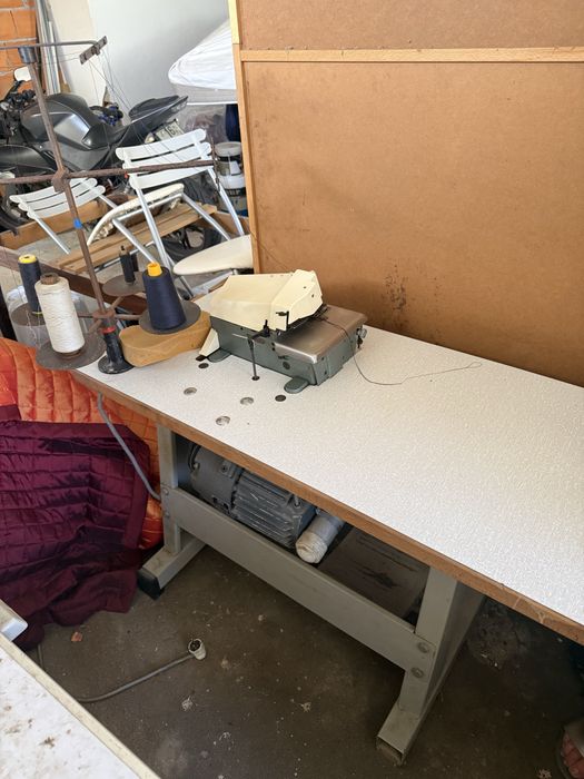 Maquina de costura vintage
