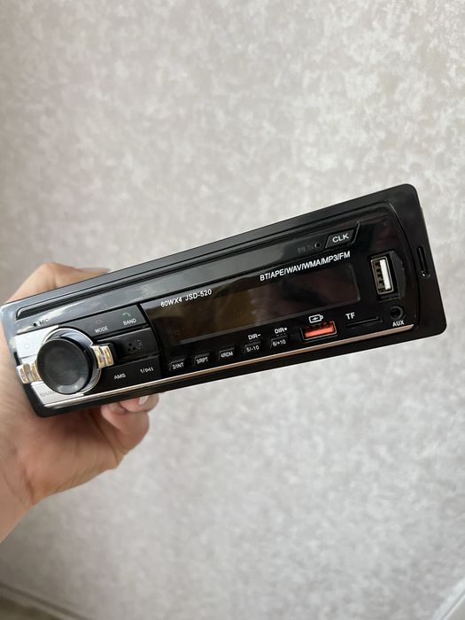 Продам магнітолу