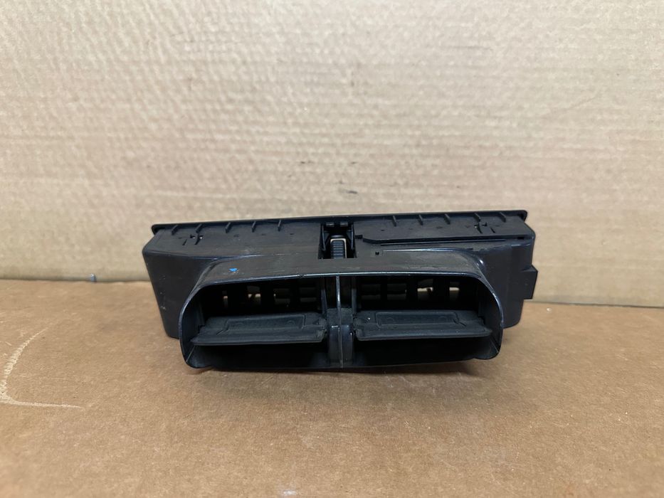 DIFUSOR SAÍDA AR CENTRAL MERCEDES W202 C180 C200 C220 C250