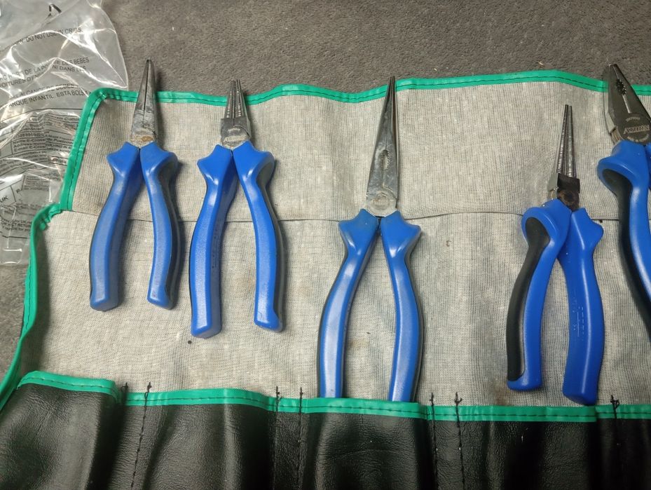 Professional Pliers of German Origin ATORN493288564186173444