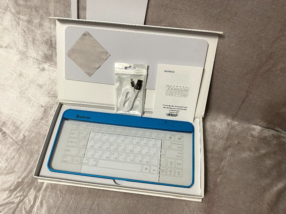 Клавиатура стеклянная Bastron B9 бездротова клавіатура