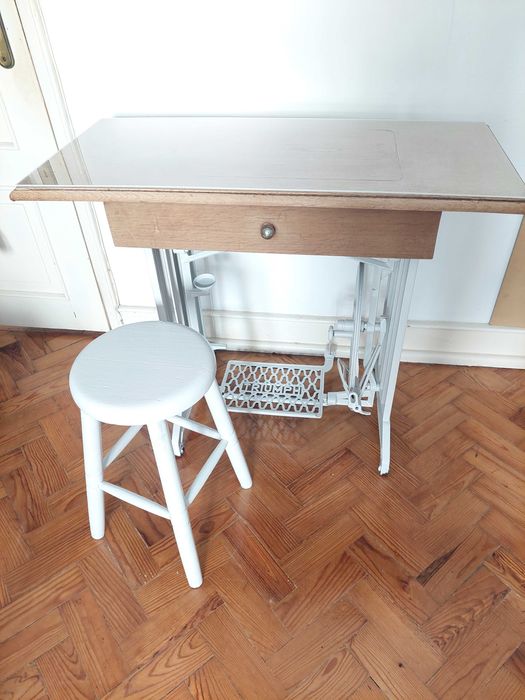 Mesa de apoio,   secretária , vintage