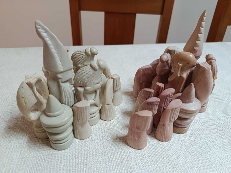 Tabuleiro + Peças Xadrez feitas em Pedra Sabão