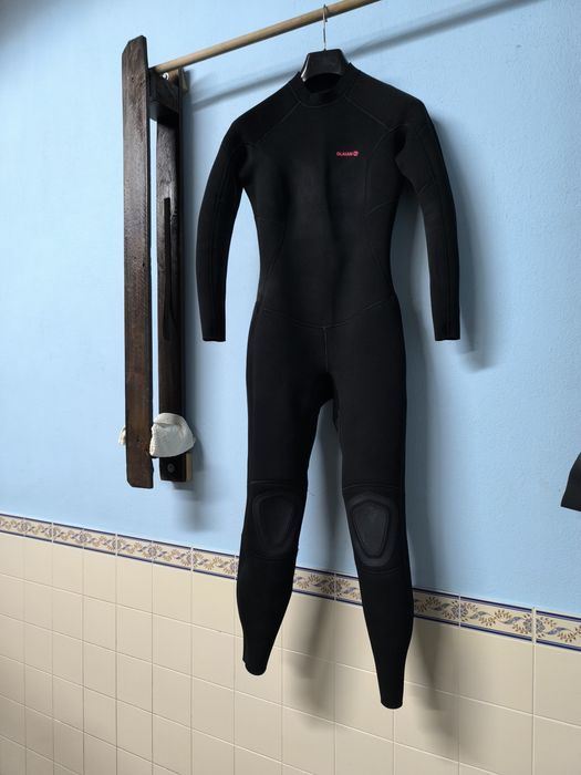 Fato Surf Neoprene 4/3 mm Mulher Preto