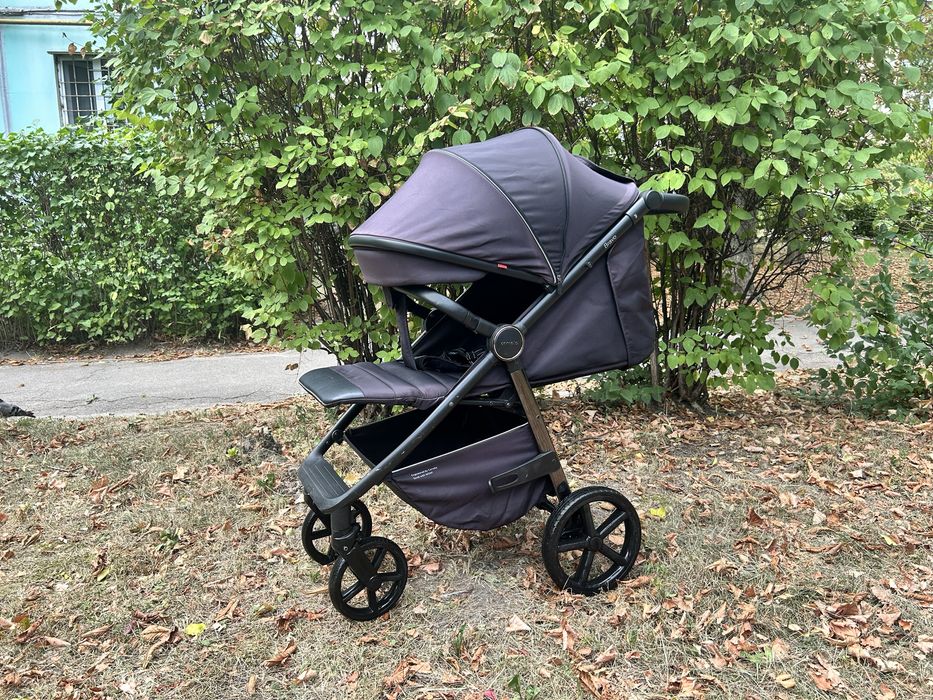 Прогулянкова коляска Carrello Bravo Plus 2023 (Рure Black)