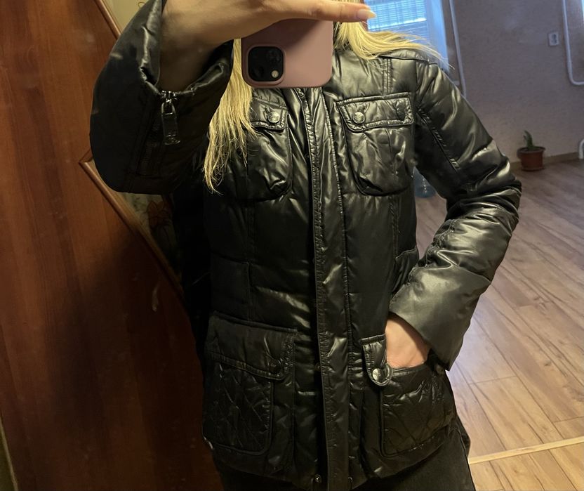 Продам весна -осінь куртку