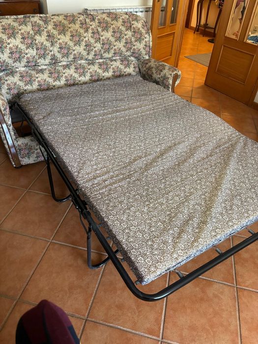 Sofá cama 3 lugares