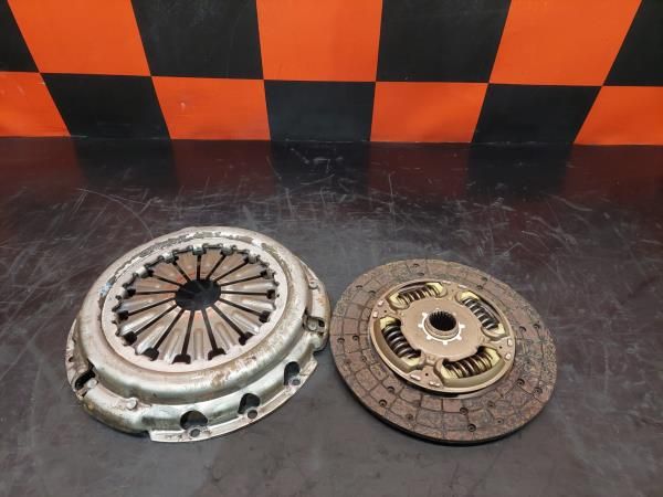 Volante do motor TOYOTA HiAce IV (LXH1_, RZH1_, LH1_)