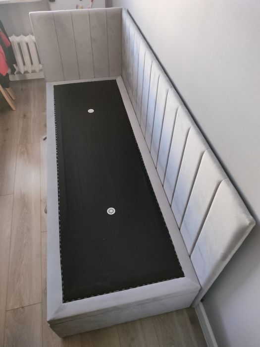 Łóżko tapicerowane INTARIO A44 70x200