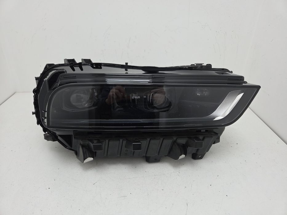 Фара права BMW X7 G07 2023-2025 USA