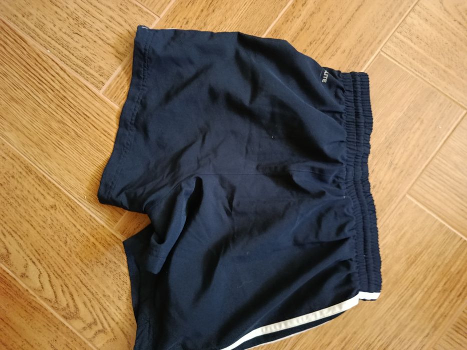 Calções adidas vintage em optimo estado