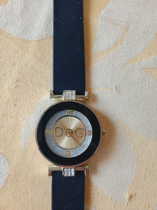 Vendo relógio D&G