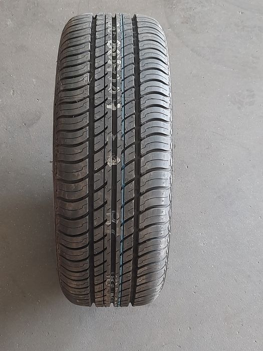 Opona 185/60R14 82H Hankook Radial 866
