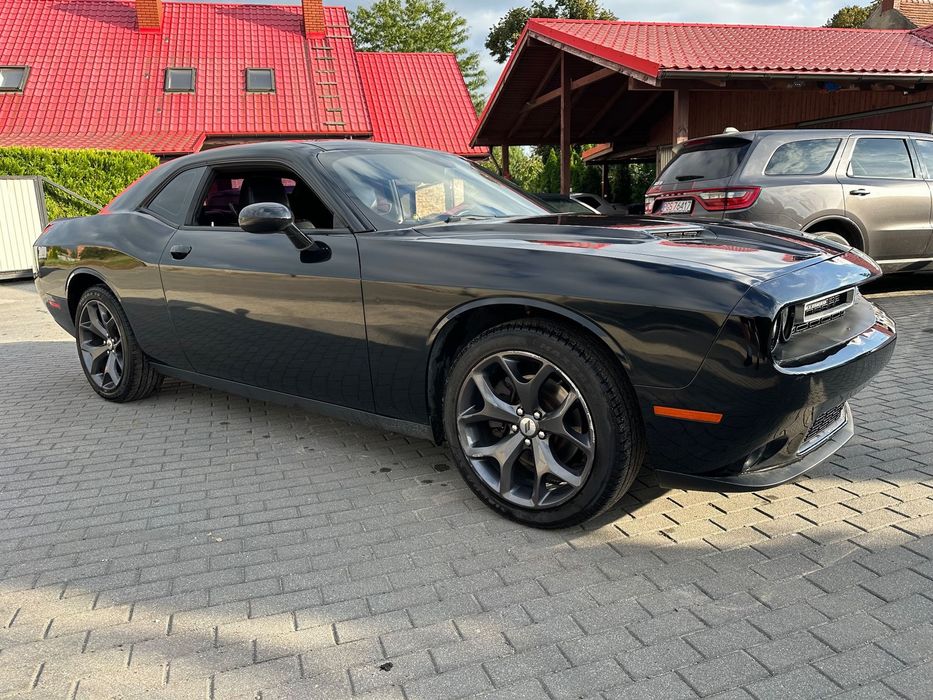Dodge Challenger
