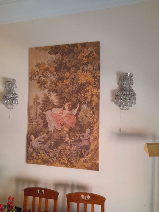 Tapeçaria com figuras romanticas